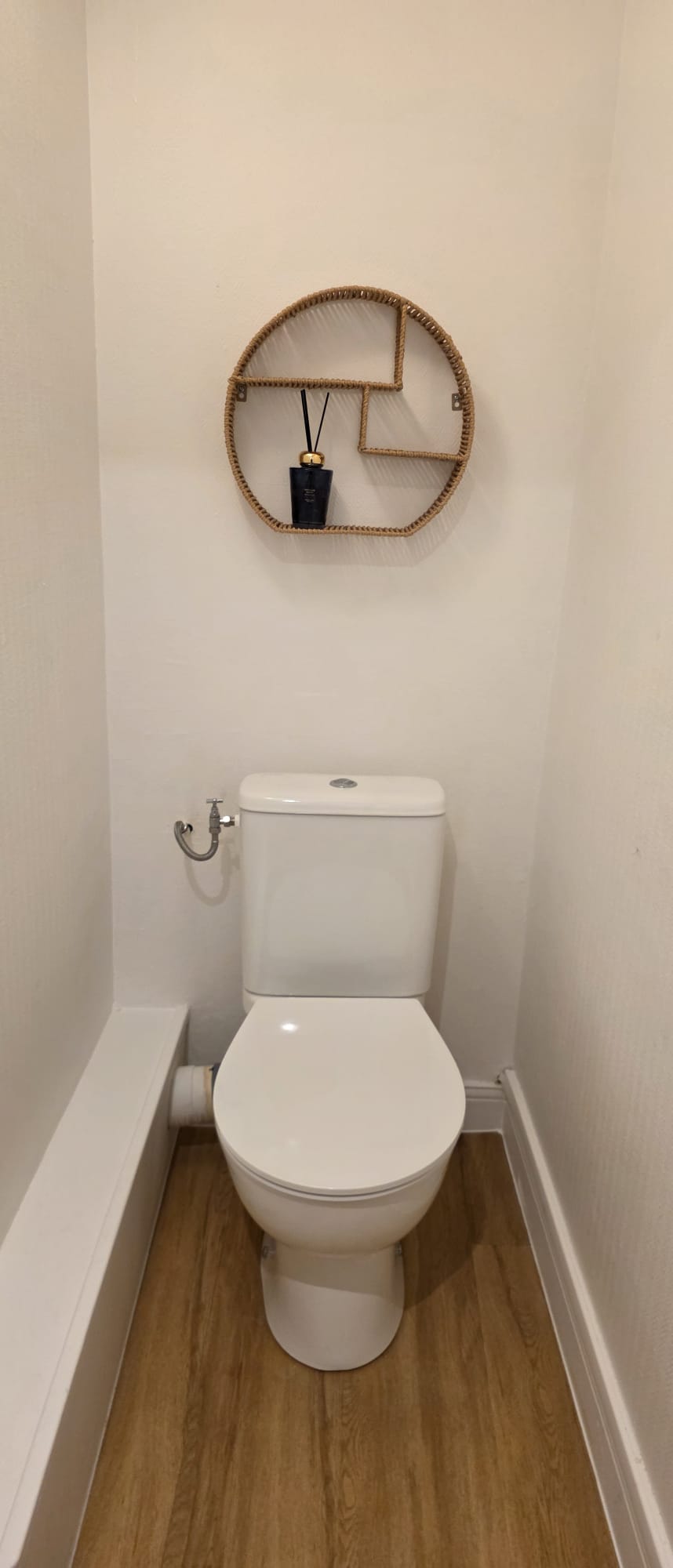 Installation de sanitaires — WC aménagé